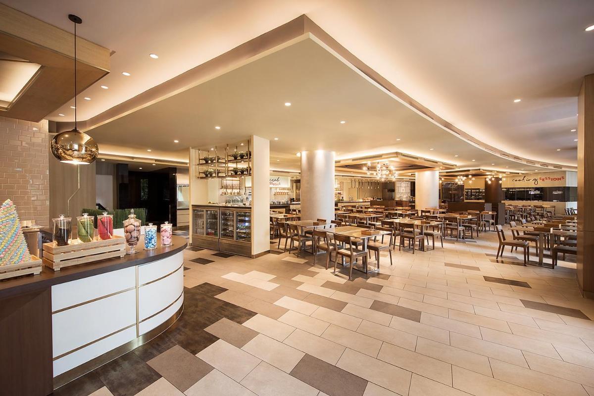 Resort World Sentosa -